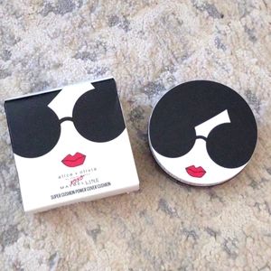 Alice + Olivia x MAYBELLINE New York Super Cushion Power Cover Cushion